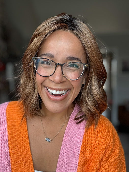 Brea @getwiggywithbrea wearing CHARLOTTE by ENVY in color CINNAMON TOFFEE | Neutral to Warm Light Brown with Dark Brown Roots