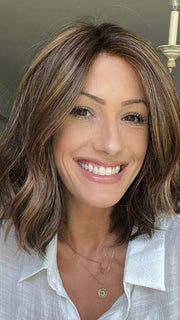 Jenna Fail @jenna_fail wearing CHARLOTTE by ENVY BY ALAN EATON in shade AMARETTO CREAM | Dark Brown roots with overall Medium Brown base with Honey Blonde highlights