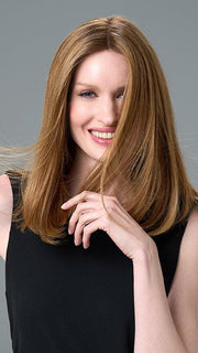 Model wearing CHELSEA by ENVY in GOLDEN NUTMEG | Medium Brown roots with overall Warm Cinnamon base and Golden Blonde highlights