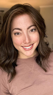 Jen Brown @being_mrs_brown wearing COREY by ENVY in color MEDIUM BROWN | Medium Brown with natural highlights