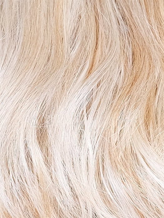 CREAM SODA BLONDE | A blend of Sandy Blonde, Ash Blonde, and Light Blonde