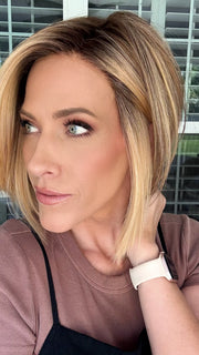 Kristyna Moore @kristynamoore wearing EURO CHIC by TRESSALLURE in color EL17/23/R8 | Pale Auburn Beige Blonde Blend, Rooted Medium Brown, Highlighted Light Blonde with face framimg highlights