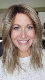 Natalie @vanish.into.thin.hair wearing FENIX by ESTETICA in color RH12/26RT4 | Light Brown with Chunky Golden Blonde Highlights & Dark Brown Roots