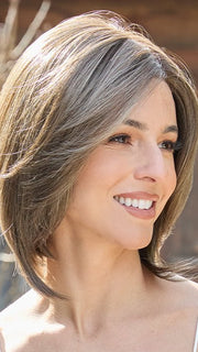 TRUFFLE-BROWN-R | Neutral Medium-Brown Tone, softly blended with Light Ash Blond.