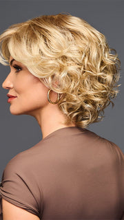 Model is wearing BUOYANT in GL14-22SS | SS SANDY BLONDE | Dark golden blonde base blends into multi-dimensional tones of medium gold blonde and light beige blonde. 