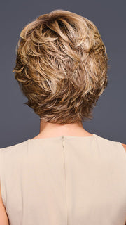Model is wearing EDGE FACTOR by GABOR in color GF9-24SS SS ICED CAFE LATTE | Dark Brown shaded with Golden Brown