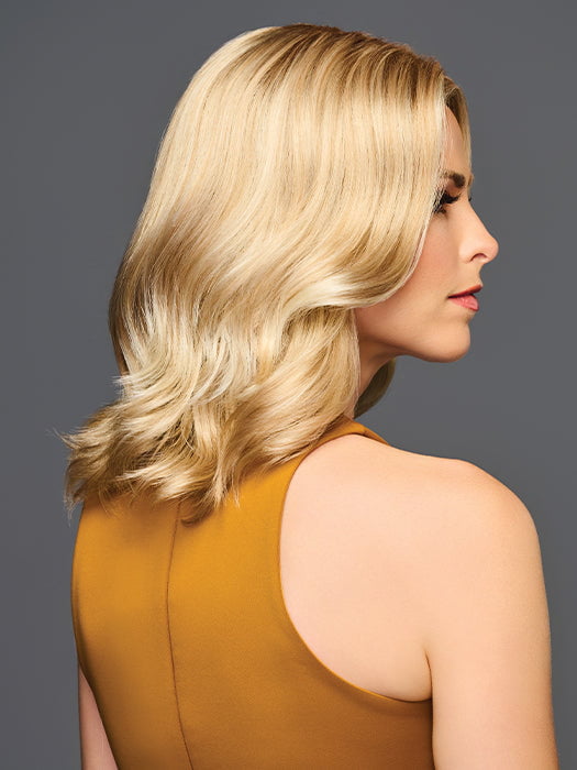 Model is wearing GL14-22SS | SS SANDY BLONDE | Dark golden blonde base blends into multi-dimensional tones of medium gold blonde and light beige blonde. 