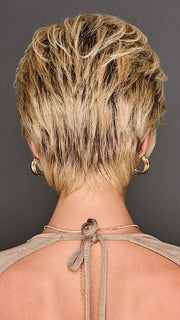 GF14-88SS GOLDEN WHEAT | Dark Blonde evenly Blended with Pale Blonde Highlights and Dark Roots
