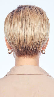 Model is wearing FRIENDSHIP by GABOR in color SS-LIGHT-BLONDE | Light Blonde with Golden Highlights & Dark Brown Roots