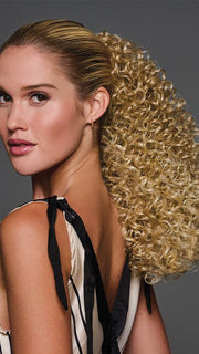 16" COILY CINCHED PONY by Hairdo in R14/88H GOLDEN WHEAT | Dark Blonde Evenly Blended with Pale Blonde Highlights