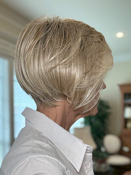 Eileen @crazywiglady is wearing IGNITE by JON RENAU in color 101/88/27S8 CATALINA BLONDE | Pale blonde with Pure White Natural Violet halo highlights, shaded medium brown