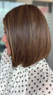 Model is wearing ILA in color MARBLE BROWN R | Medium Brown Evenly Blended with Light Honey 