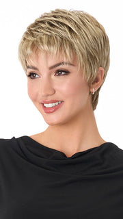 Model is wearing IVY by ENVY in color ALMOND BREEZE | Light Brown blended with Ash Blonde