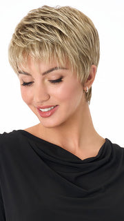 Model is wearing IVY by ENVY in color ALMOND BREEZE | Light Brown blended with Ash Blonde