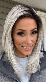 Nichole Corbett @nicholealee wearing James by Estetica in color SILVERSUN/RT8 | Iced Blonde Dusted with Soft Sand and Golden Brown Roots