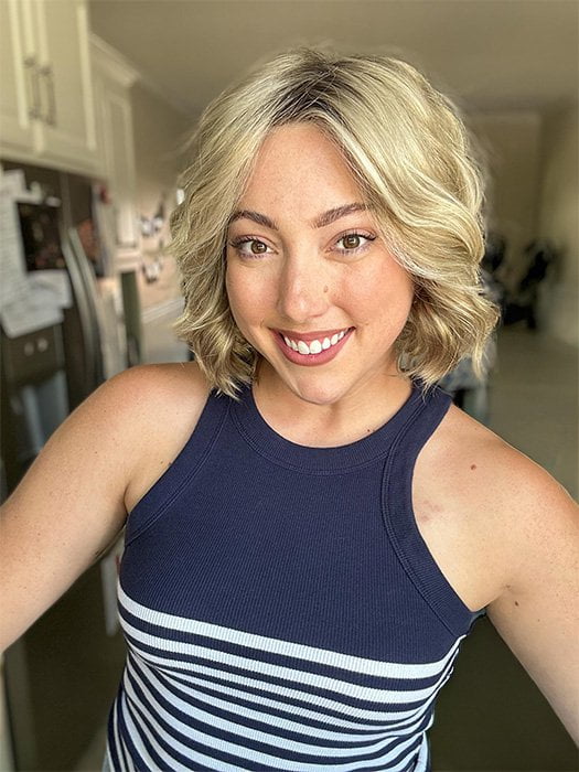 Jen Brown @being_mrs_brown is wearing JANUARY by JON RENAU in shade 22F16S8 VENICE BLONDE | Light Ash Blonde and Light Natural Blonde Blend Shaded with Medium Brown
