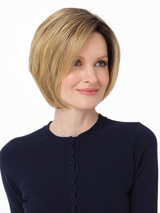 JULIET by ENVY in color BUTTERSCOTCH SHADOW | A blend of Strong, Golden Blonde and Light Blonde with Dark Brown Roots