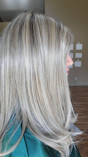 WINDOW LIGHTING in COLOR | SHAKEN OATMILK BLONDE R | A Medium and Light Brown Base with Cool and Neutral Blonde, and Light Blonde Highlights with a Medium Brown Root