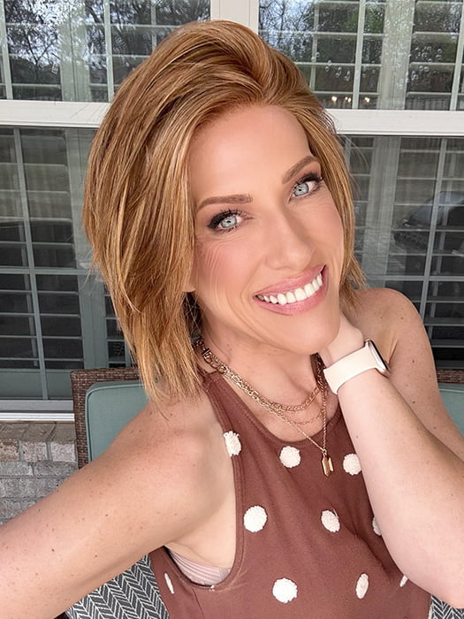 Kristyna Moore @kristynamoore wearing LUMI by ESTETICA in color R30/28/26 | Medium Auburn/Light Auburn/Golden Blonde Blend