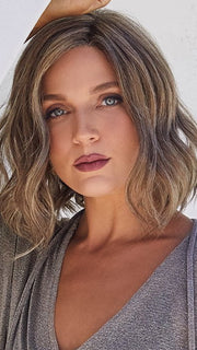 CASHMERE-BROWN-SR | Slightly Rooted Medium Beige Brown base with woven Velvet Blonde Highlights