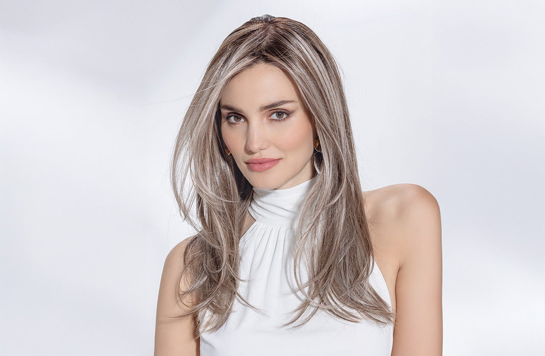 Featured here: Mirage Deluxe by Ellen Wille in shade Dark Sand Frosted