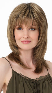 MIRANDA by ENVY in color HONEY BREEZE | A blend of Cool, Honey Blonde and Multi-Dimensional Medium Brown with Darker Brown Roots
