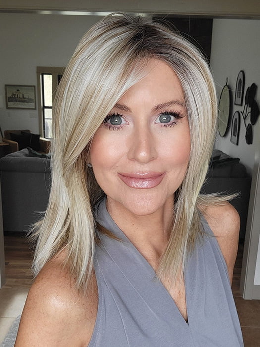 Natalie Gray @vanish.into.thin.hair wearing MELODY by ELLEN WILLE in color CHAMPAGNE ROOTED 24.25.20 | Lightest Ash Blonde and Lightest Golden Blonde with Light Strawberry Blonde Blend and Shaded Roots