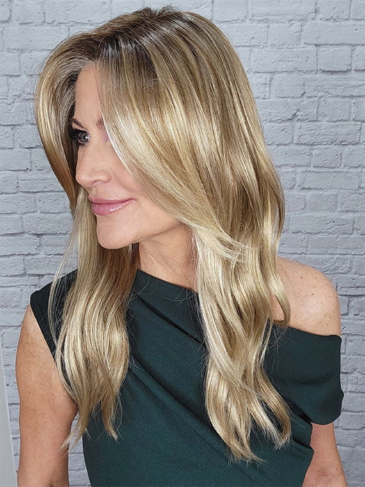 Natalie Gray @vanish.into.thin.hair wearing OLIVIA by JON RENAU in color 12FS8 SHADED PRALINE | Light Gold Brown, Light Natural Gold Blonde & Pale Natural Gold-Blonde Blend, Shaded with Medium Brown