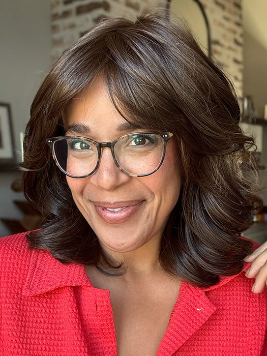 Brea @getwiggywithbrea wearing ON MY WAY by RAQUEL WELCH in color RL4/6 BLACK COFFEE | Dark Brown Evenly Blended with Medium Brown