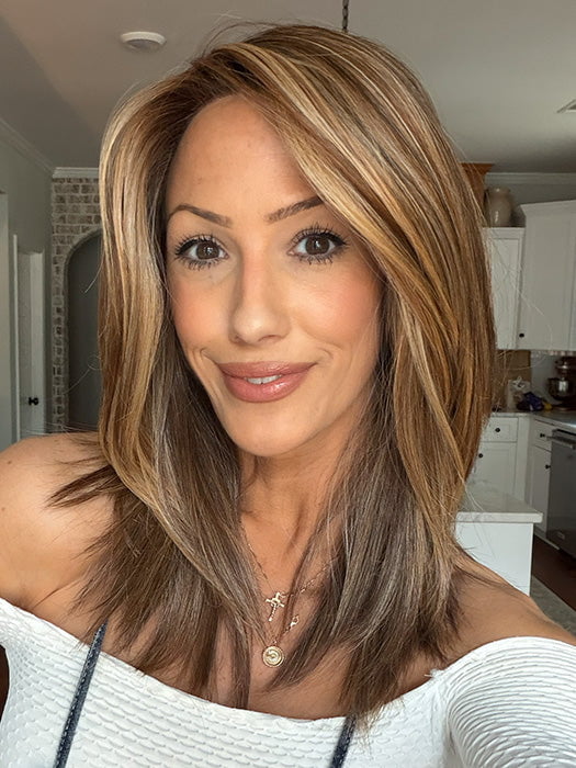 Jenna Fail @jenna_fail wearing PICTURE PERFECT by TRESSALLURE in color 17/23/R8 | Beige Blonde and Auburn Blended with Medium Brown Roots