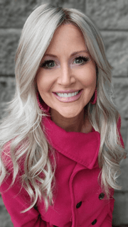 Natalie Gray @vanish.into.thin.hair wearing AMBER by JON RENAU in color FS17/101S18 PALM SPRINGS BLONDE | Light Ash Blonde with Pure White Natural Violet Bold Highlights, Shaded with Dark Natural Ash Blonde