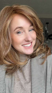 Carly @carlynwilson84 wearing CURVE APPEAL by RAQUEL WELCH WIGS in color RL29/25 GOLDEN RUSSET | Ginger Blonde Evenly Blended with Medium Golden Blonde
