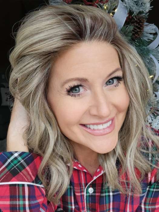 Natalie @vanish.into.thin.hair wearing MIU V by BELLETRESS in color SHAKEN OATMILK BLONDE R | A Medium and Light Brown Base with Cool and Neutral Blonde, and Light Blonde Highlights with a Medium Brown Root
