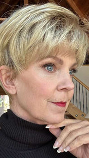 Susan Sparks @an_affair_with_hair wearing TIFFANY by ENVY BY ALAN EATON in color CHAMPAGNE SHADOW | Soft Dark Blonde with Platinum Highlights and Chestnut Roots
