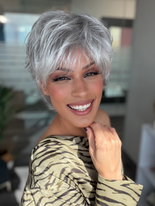 Roxie wearing VOLTAGE PETITE by RAQUEL WELCH in R56/60 SILVER MIST | Lightest Grey Evenly Blended with Pure White