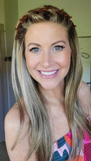 Natalie wearing ZARA PETITE by JON RENAU in 24BT18S8 SHADED MOCHA | Medium Natural Ash Blonde & Light Natural Gold Blonde Blend, Shaded with Medium Brown