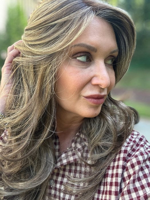 Emily H. weaing LILLY by BELLETRESS in CAPPUCINO LATTE R | A Deep Brunette with blonde and red highlights throughout 