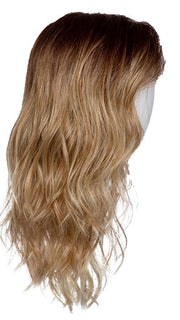 RL8/24OM | Medium brown blended roots that transition into a golden blonde ombré from midlength to the ends