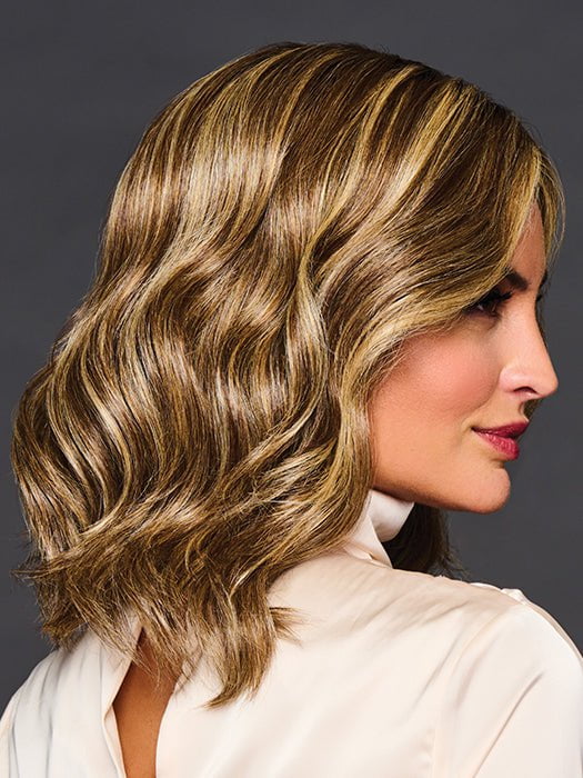 RL11-25SS SHADED HONEY PECAN | Chestnut Brown base blends into multi-dimensional tones of Brown and Golden Blonde