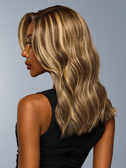 Model us wearing DECADENT DIVA in color RL9/24SS SHADED ICED CAFE LATTE | Dark Brown shaded with Golden Brown