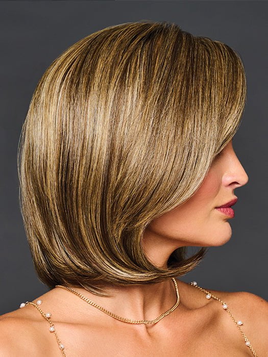 FLYING SOLO by Raquel Welch in RL9/24SS ICED CAFÉ LATTE | Dark Brown shaded with Golden Brown
