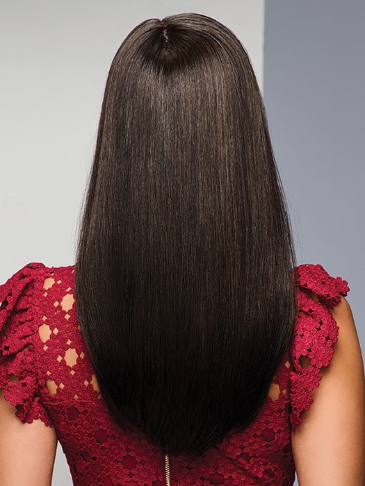 Model is wearing Unmatched 18" by RAQUEL WELCH in RL2/4 OFF BLACK