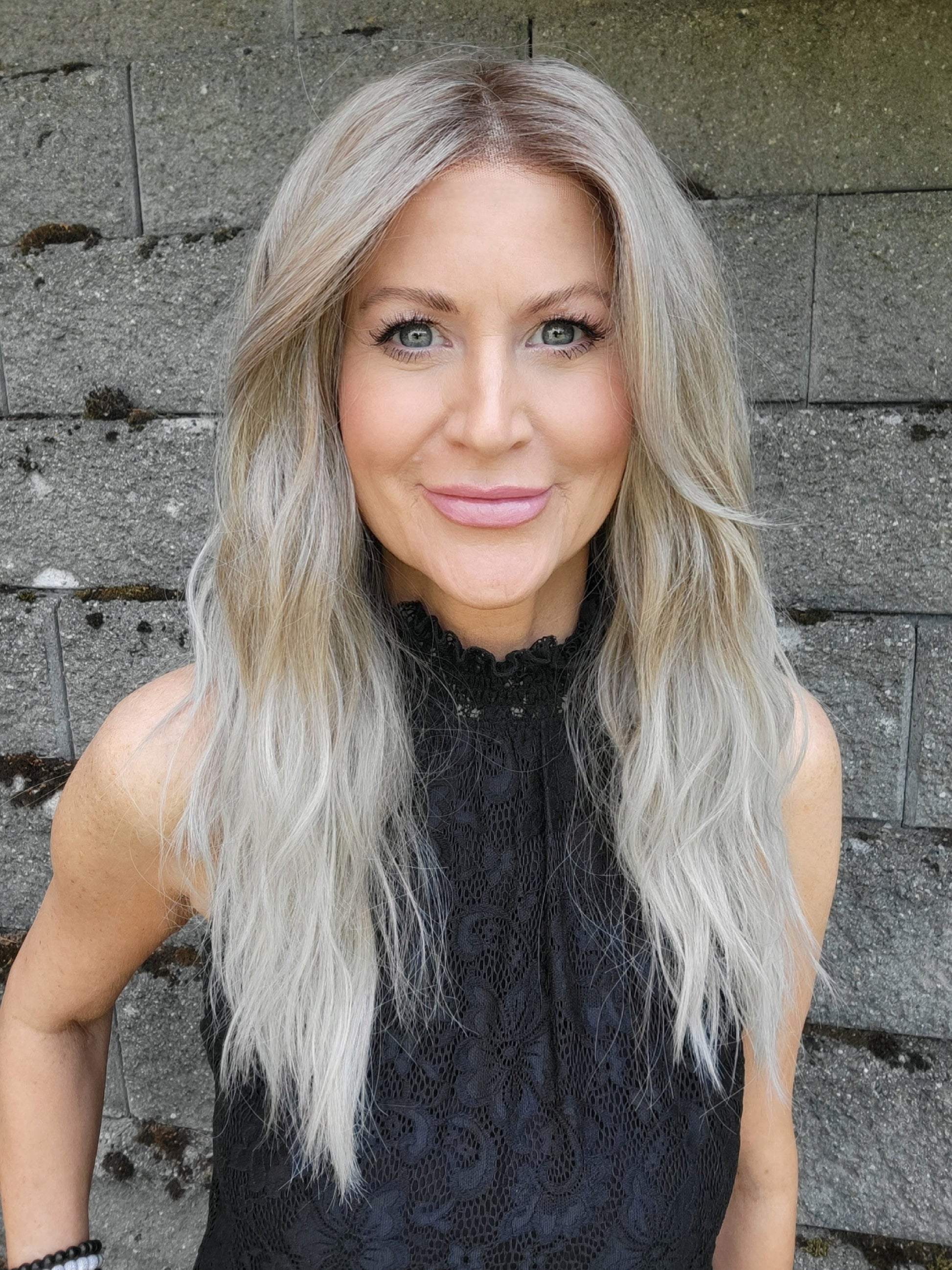 Natalie Gray @vanish.into.thin.hair wearing ROXIE by RENE OF PARIS in color MUSHROOM-MELANGE | A modern mushroom blonde with a mid-brown root, featuring tones of cream, pale chocolate, and soft steel blonde.