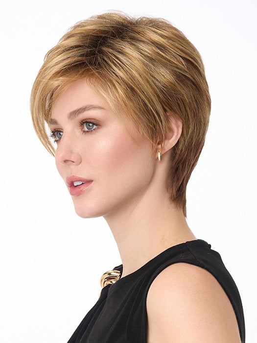Model is wearing SHARI by ENVY in color GOLDEN NUTMEG | Medium Brown roots with overall Warm Cinnamon base and Golden Blonde highlights