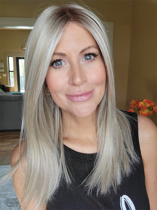 Natalie @vanish.into.thin.hair wearing SLEEK by ELLEN WILLE in color PEARL BLONDE ROOTED 101.20.25 | Pearl Platinum Blended with Light Strawberry Blonde and Lightest Golden Blonde with Shaded Roots