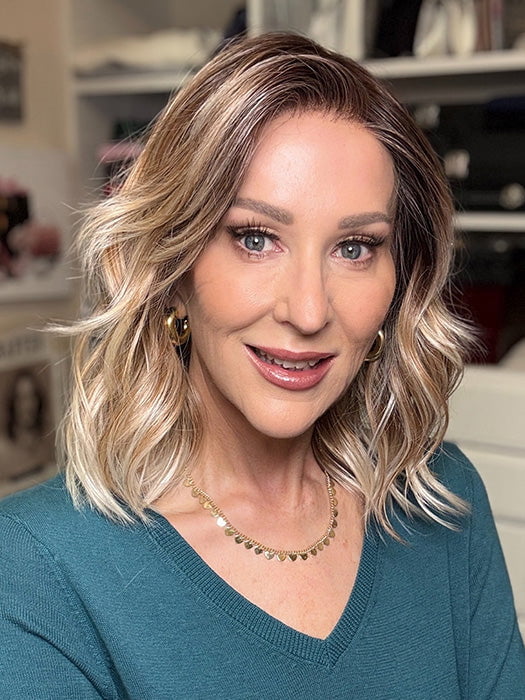 Smooth Wavez by Rene of Paris | Synthetic Wig – Wigs.com