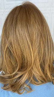 Susan @an_affair_with_hair wearing SHOWRUNNER by RAQUEL WELCH in shade RL14/25 HONEY GINGER | Dark Blonde Evenly Blended with Medium Golden Blonde