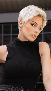 CHAMPAGNE ROOTED | Light Beige Blonde, Medium Honey Blonde, and Platinum Blonde blend with Dark Roots