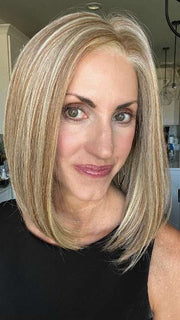 Lisa @beautifulyouwigreviews wearing CURRENT EVENTS by RAQUEL WELCH WIGS in color RL14/22SS SHADED WHEAT | Dark Blonde Evenly Blended with Platinum Blonde with Dark Roots
