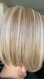 Lisa @beautifulyouwigreviews wearing CURRENT EVENTS by RAQUEL WELCH WIGS in color RL14/22SS SHADED WHEAT | Dark Blonde Evenly Blended with Platinum Blonde with Dark Roots
